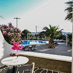 Hotel apartamentowy Olga Ios