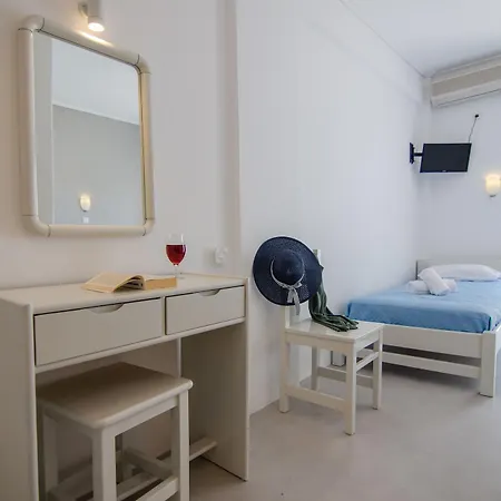 Olga Aparthotel Chora (Ios)